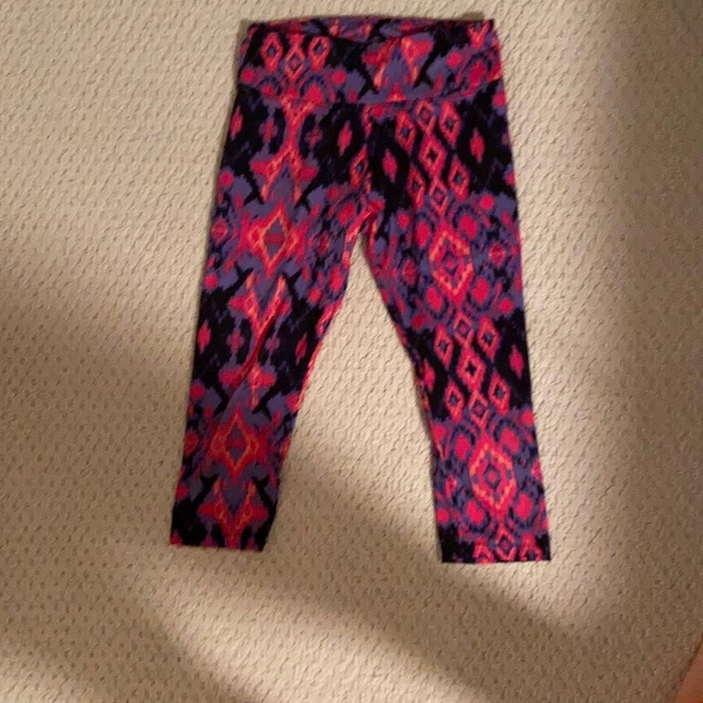 Balance collection printed cropped leggings